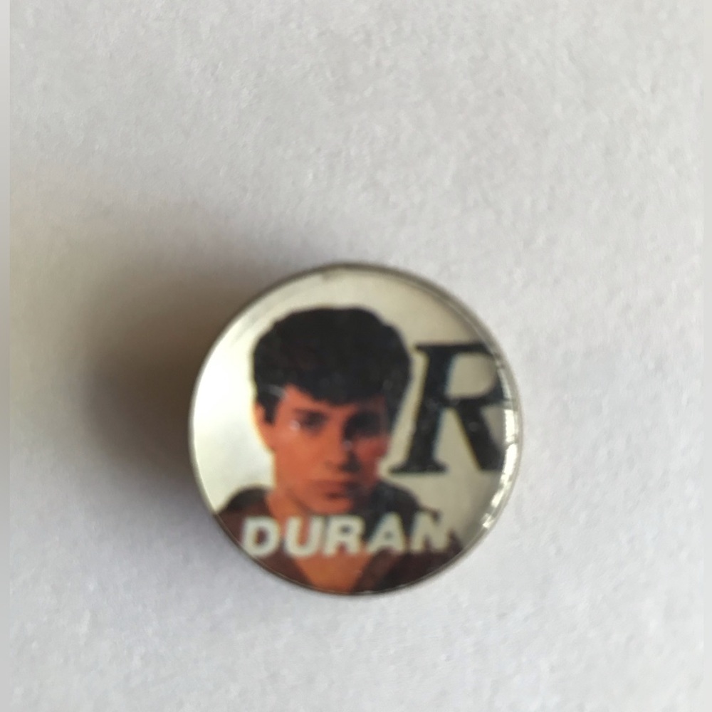 Set of 5 vintage Duran Duran band member pins, lacquered coating, 1983. - Picture 5 of 8